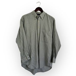 Nautica | Men’s Green Striped Long Sleeve Button Down Size M CLOSET CLEAROUT